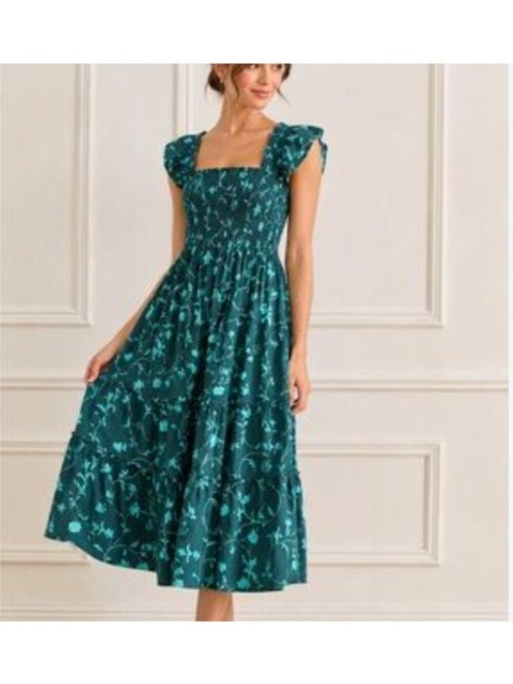 Hill House Home Ellie Nap Dress featuring an emerald botanical print size small